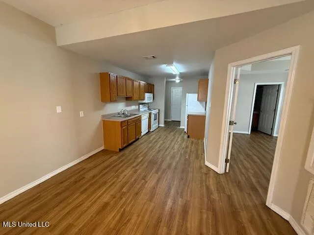 $1,200 | 15123 Janus Road, Unit B, D'Iberville, MS 39540