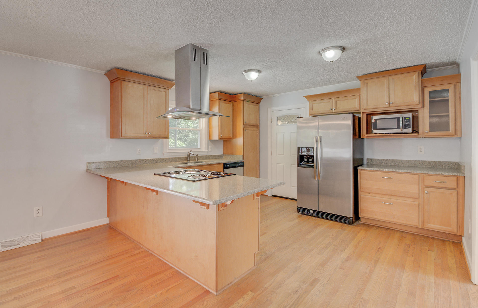 8530 Delhi Road North Charleston, SC 29406 - Photo 10 of 33 10