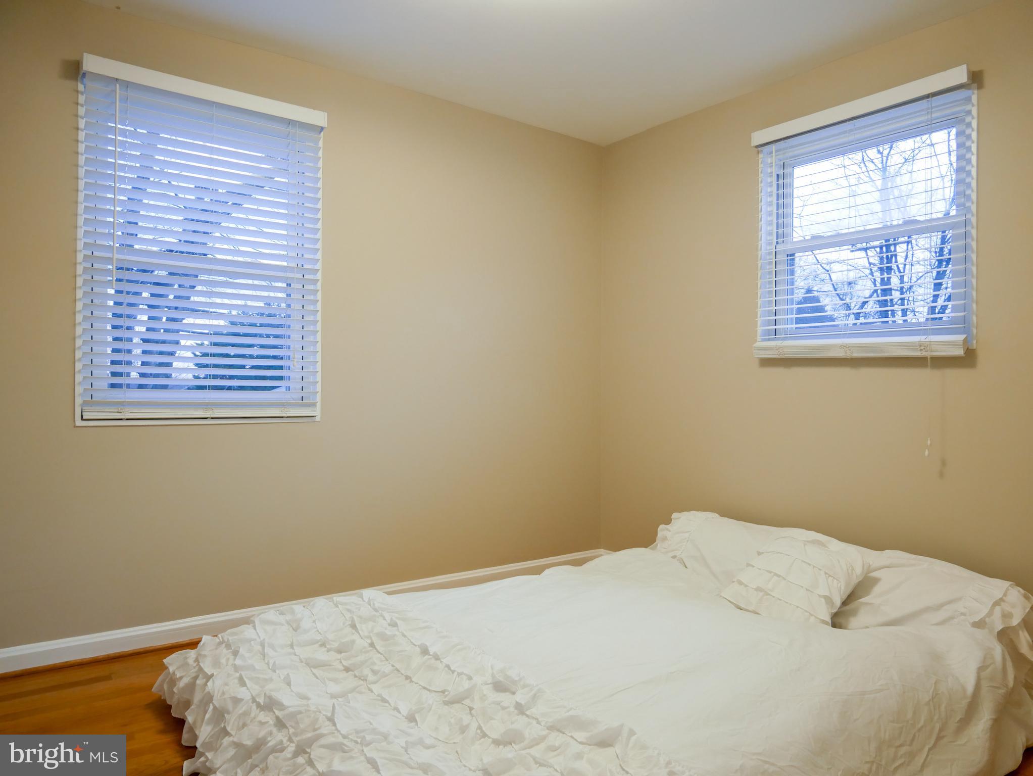 11902 Rocking Horse Road Rockville, MD 20852 - Photo 16 of 36 Gallery Image 16