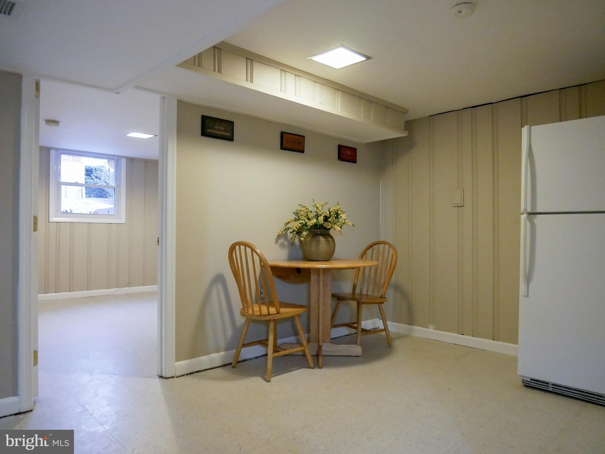 11902 Rocking Horse Road Rockville, MD 20852 - Photo 23 of 36 Gallery Image 23