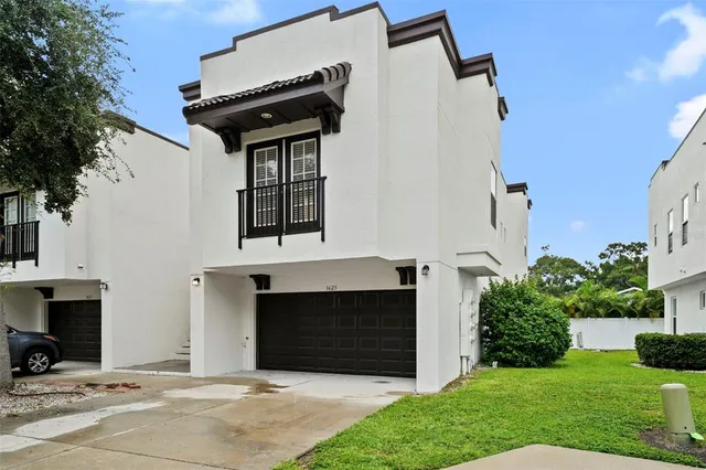 $473,000 | 3625 Bay Heights Way, Tampa, FL 33611