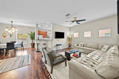 $473,000 | 3625 Bay Heights Way, Tampa, FL 33611