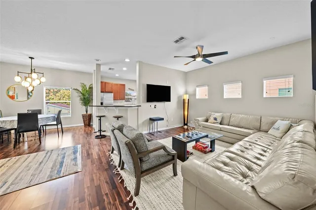 $473,000 | 3625 Bay Heights Way, Tampa, FL 33611