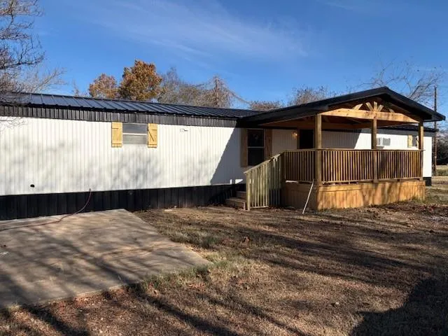 $1,250 | 110 County Road, Brookston, TX 75421