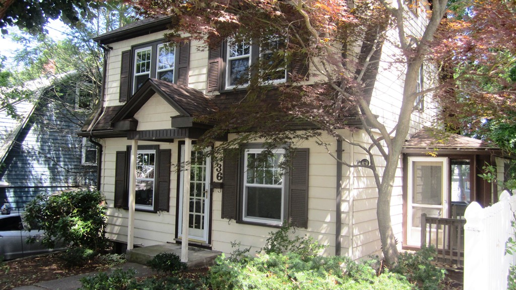 36 Sutherland Road Arlington, MA 02476 - Photo 2 of 13
