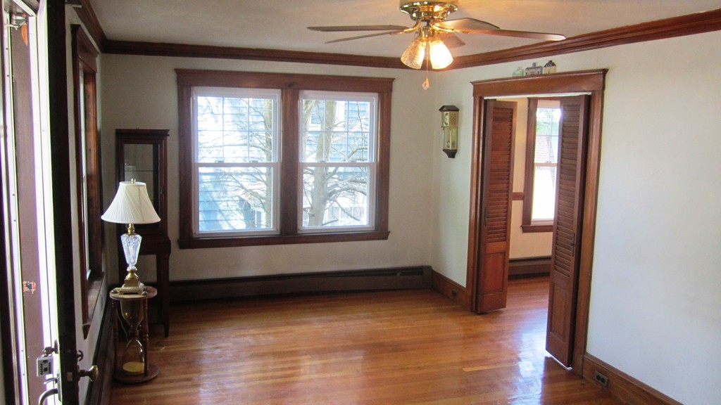 36 Sutherland Road Arlington, MA 02476 - Photo 4 of 13