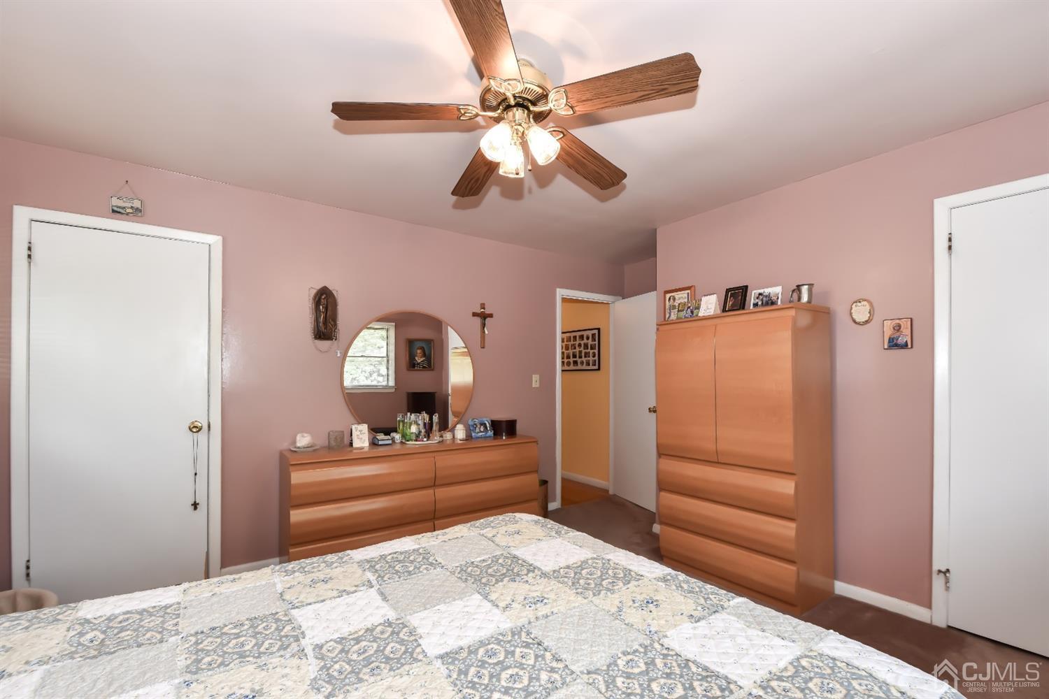 106 Jeffery Road Colonia, NJ 07067 - Photo 14 of 29 Gallery Image 14