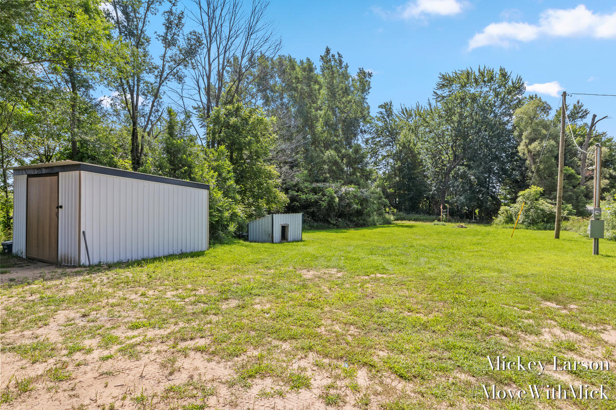 12960 Alger Road Grant, MI 49327 - Photo 3 of 20 12960-Alger_003