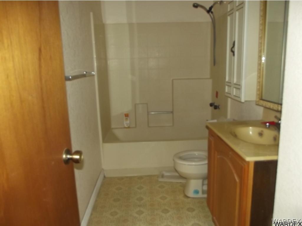 3469 Hope Road Golden Valley, AZ 86413 - Photo 8 of 15