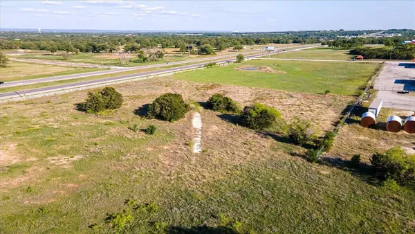 $2,055,000 | 5500 Glen Rose Highway, Rainbow, TX 76077