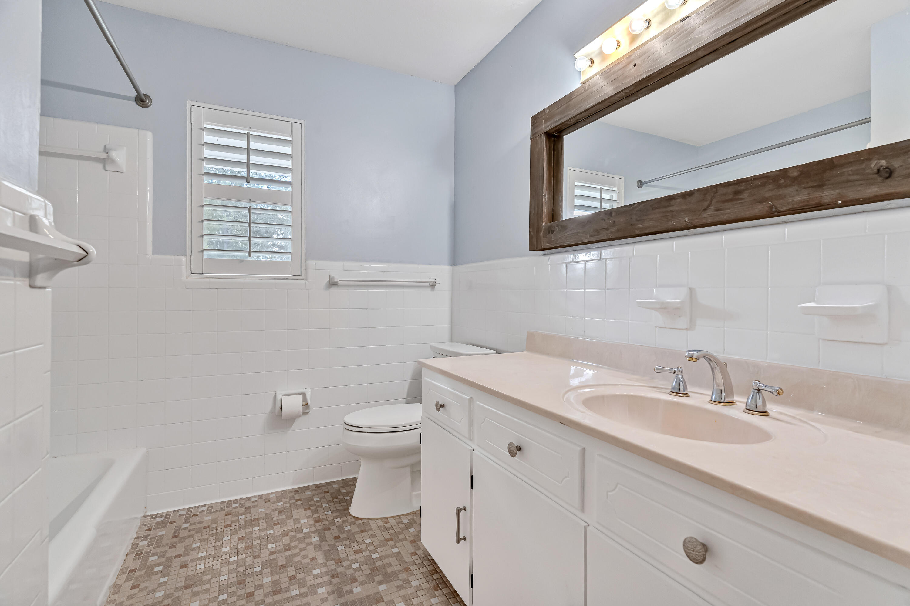 41 Poplar Avenue Shalimar, FL 32579 - Photo 27 of 53 41 popluar ave-38