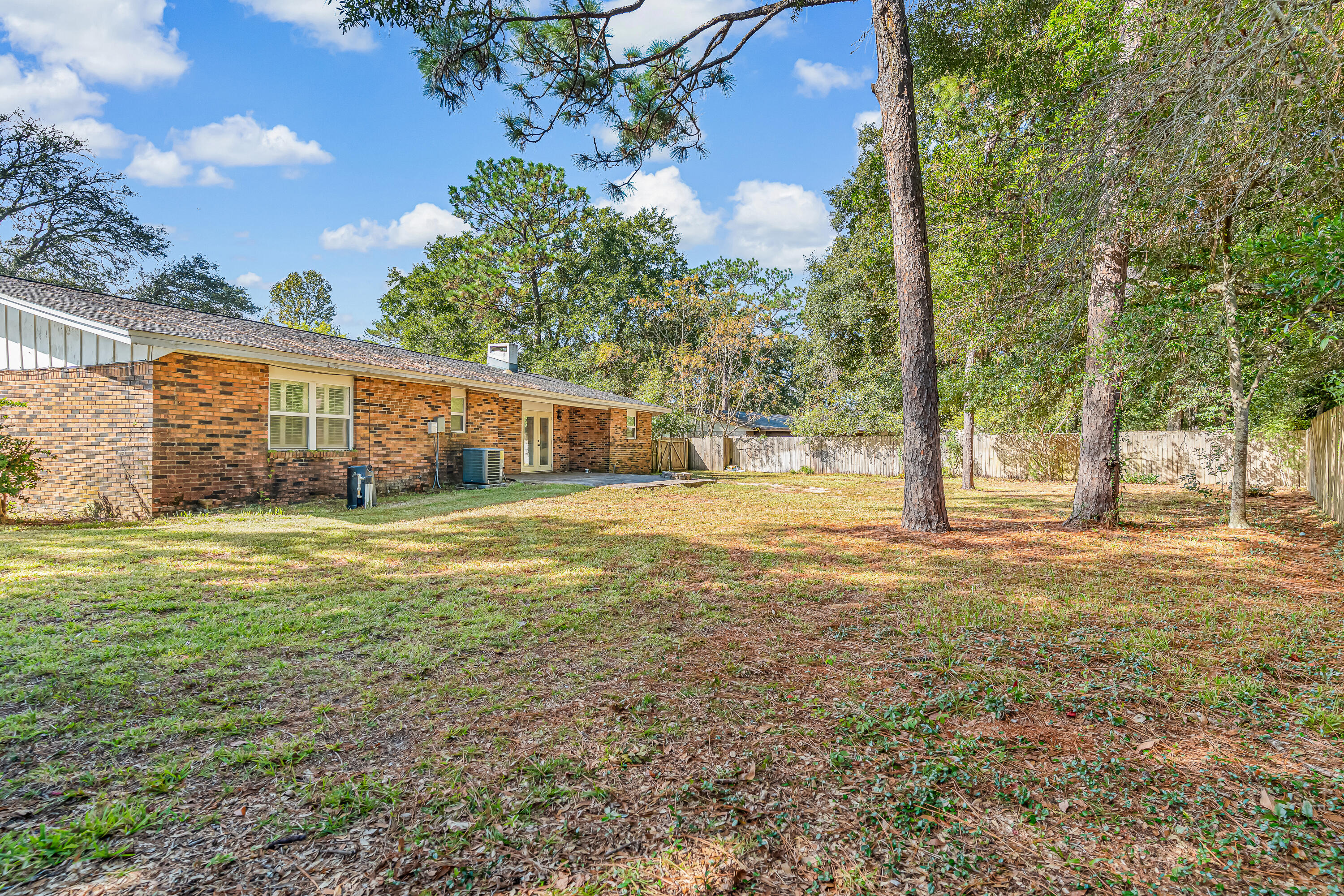 41 Poplar Avenue Shalimar, FL 32579 - Photo 42 of 53 41 popluar ave-54