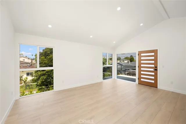 $2,349,000 | 914 North Catalina Street, Burbank, CA 91505