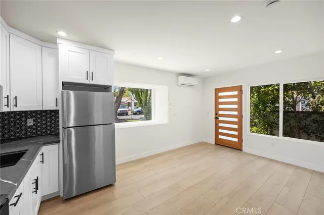 $2,349,000 | 914 North Catalina Street, Burbank, CA 91505