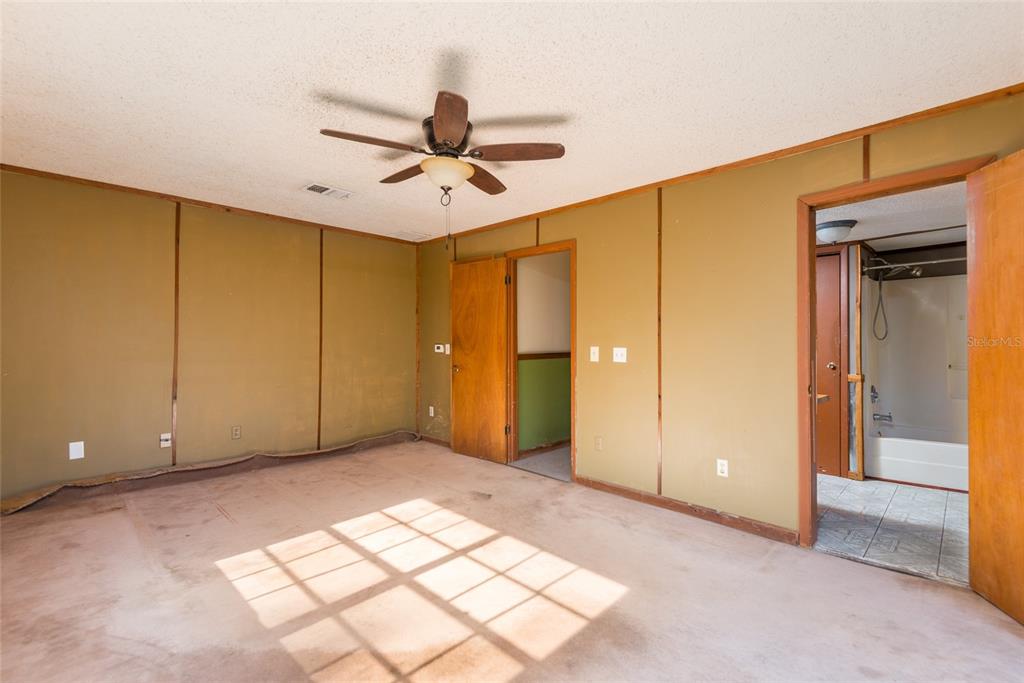 2641 McIntosh Road Dover, FL 33527 - Photo 23 of 58 Gallery Image 23