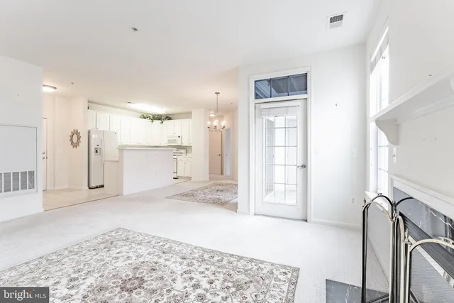 $474,888 | 11575 Cavalier Landing Court, Unit 301, Fairfax, VA 22030