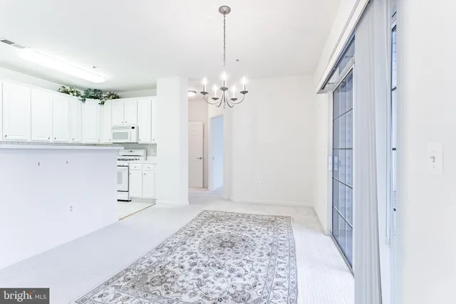 $474,888 | 11575 Cavalier Landing Court, Unit 301, Fairfax, VA 22030