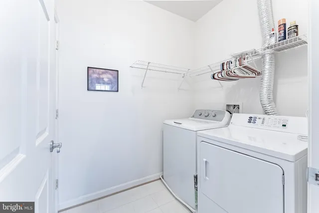 $474,888 | 11575 Cavalier Landing Court, Unit 301, Fairfax, VA 22030