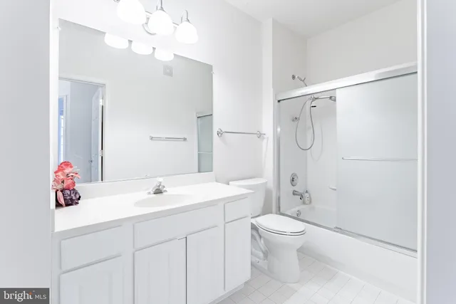 $474,888 | 11575 Cavalier Landing Court, Unit 301, Fairfax, VA 22030