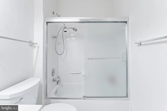 $474,888 | 11575 Cavalier Landing Court, Unit 301, Fairfax, VA 22030