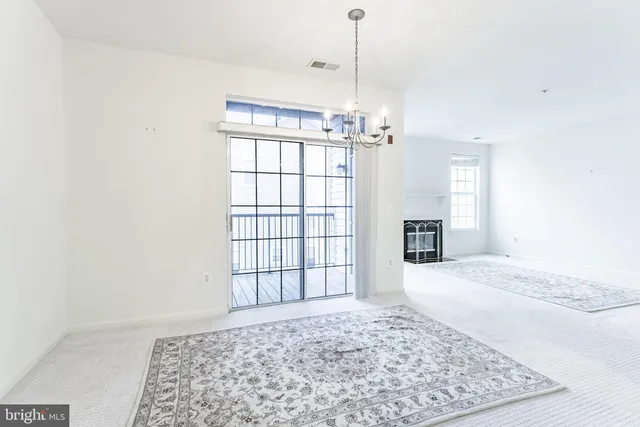 $474,888 | 11575 Cavalier Landing Court, Unit 301, Fairfax, VA 22030