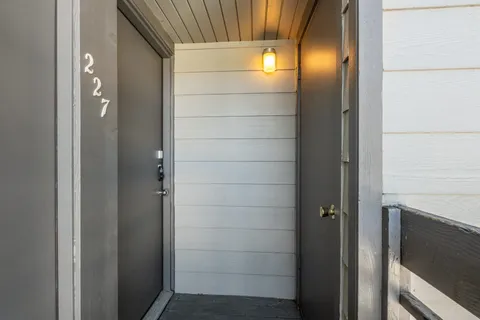 $549,000 | 137 Laurel Mountain Road, Unit 227, Mammoth Lakes, CA 93546