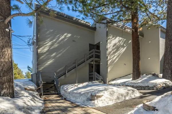 $549,000 | 137 Laurel Mountain Road, Unit 227, Mammoth Lakes, CA 93546
