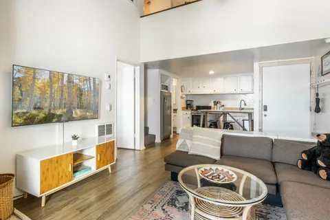 $549,000 | 137 Laurel Mountain Road, Unit 227, Mammoth Lakes, CA 93546