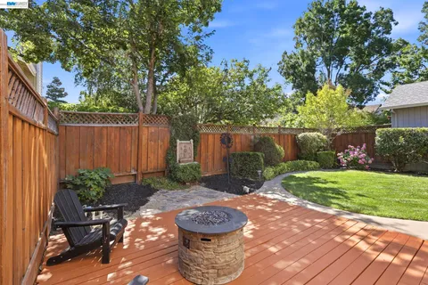 $1,350,000 | 3711 Kamp Drive, Pleasanton, CA 94588