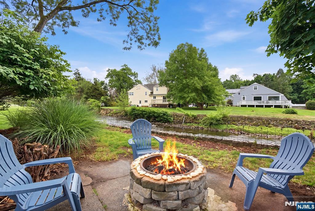 226 Mulberry Place Ridgewood, NJ 07450 - Photo 1 of 46