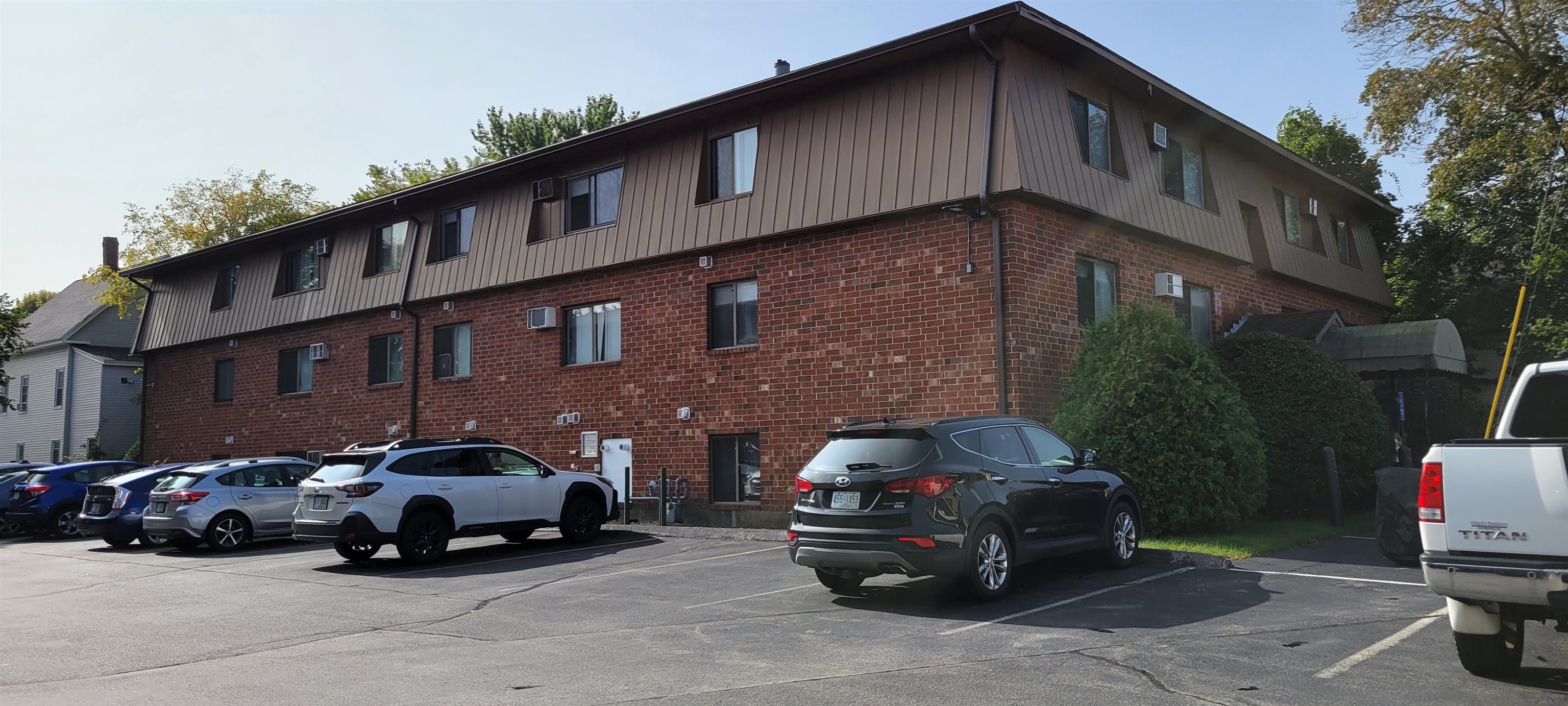 55 Log Street, Unit 2F Manchester, NH 03102 - Photo 2 of 15