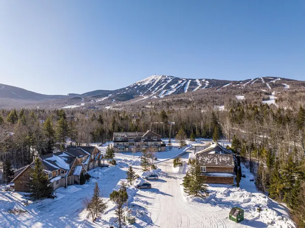 $499,000 | 5003 Fall Line Drive, Unit B, Carrabassett Valley, ME 04947