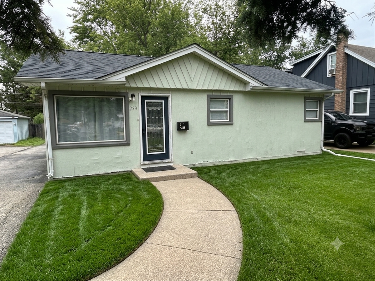 233 South Yale Avenue Addison, IL 60101 - Photo 1 of 1
