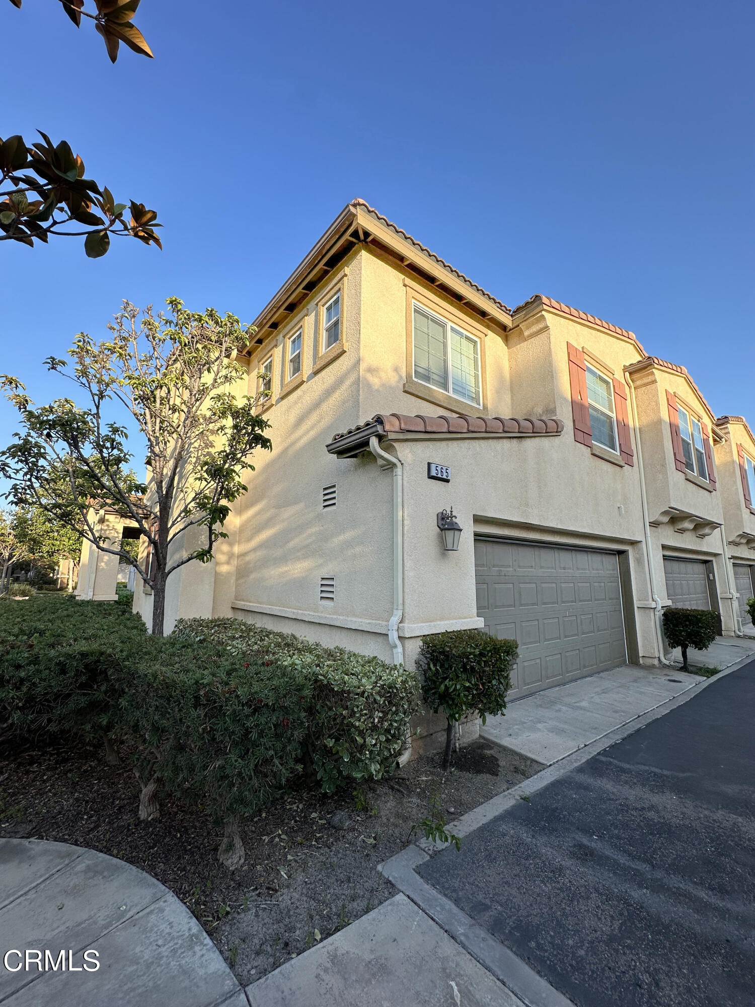 565 Southampton Place Oxnard, CA 93035 - Photo 28 of 28 IMG_3416