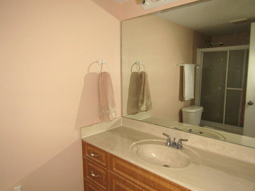 1841 Southwest Palm City Road, Unit 401D Stuart, FL 34994 - Photo 13 of 19 2nd bath