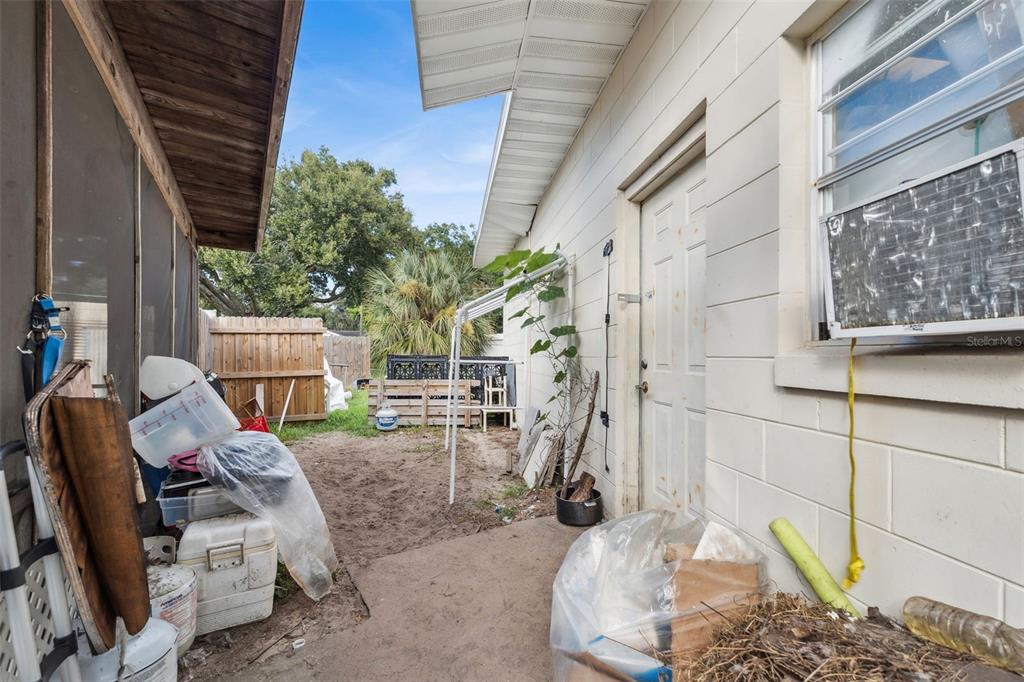 116 Hampden Road Winter Haven, FL 33884 - Photo 16 of 19 a view of outdoor seating