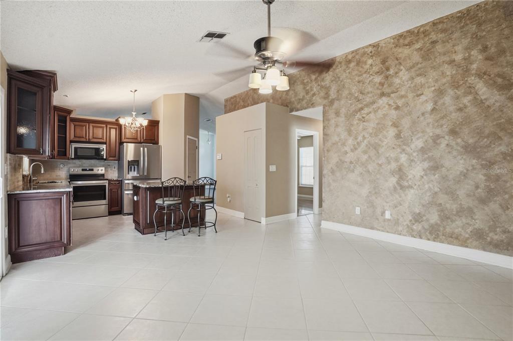 5277 Deltona Boulevard Spring Hill, FL 34606 - Photo 21 of 74