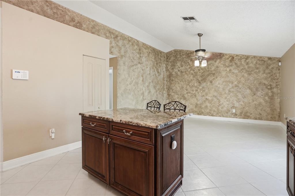 5277 Deltona Boulevard Spring Hill, FL 34606 - Photo 22 of 74