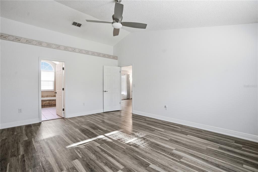 5277 Deltona Boulevard Spring Hill, FL 34606 - Photo 24 of 74