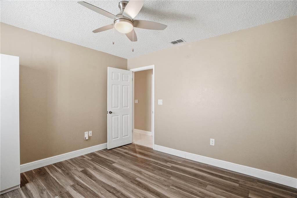 5277 Deltona Boulevard Spring Hill, FL 34606 - Photo 35 of 74