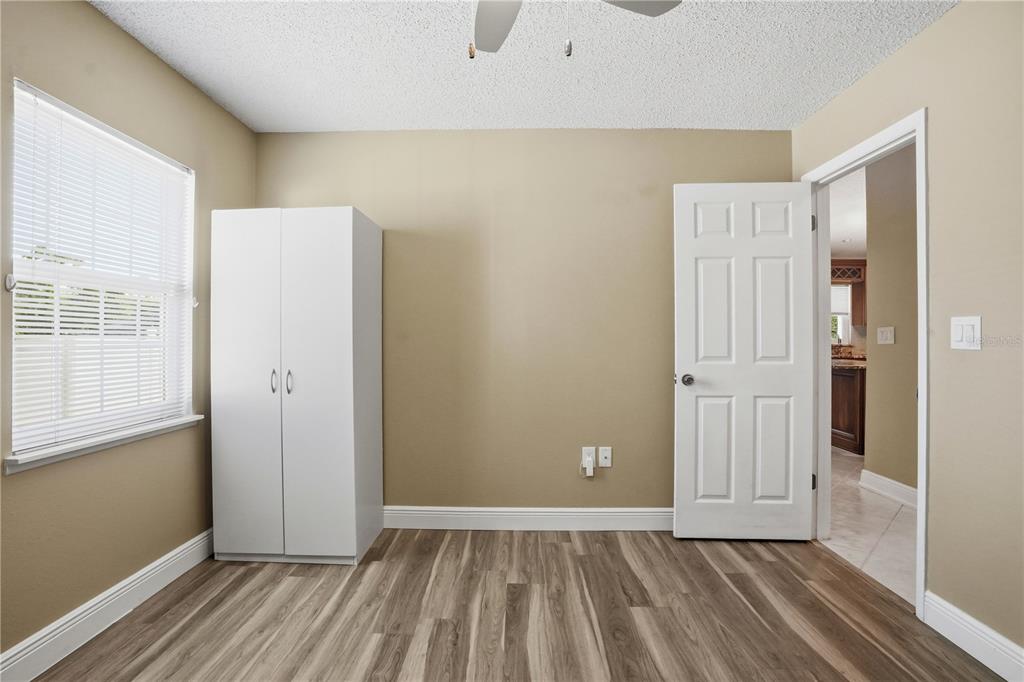 5277 Deltona Boulevard Spring Hill, FL 34606 - Photo 36 of 74