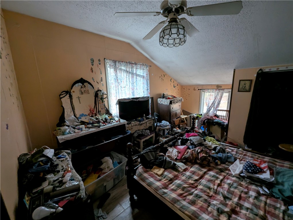 85 Hospital Road East Providence, RI 02915 - Photo 15 of 15