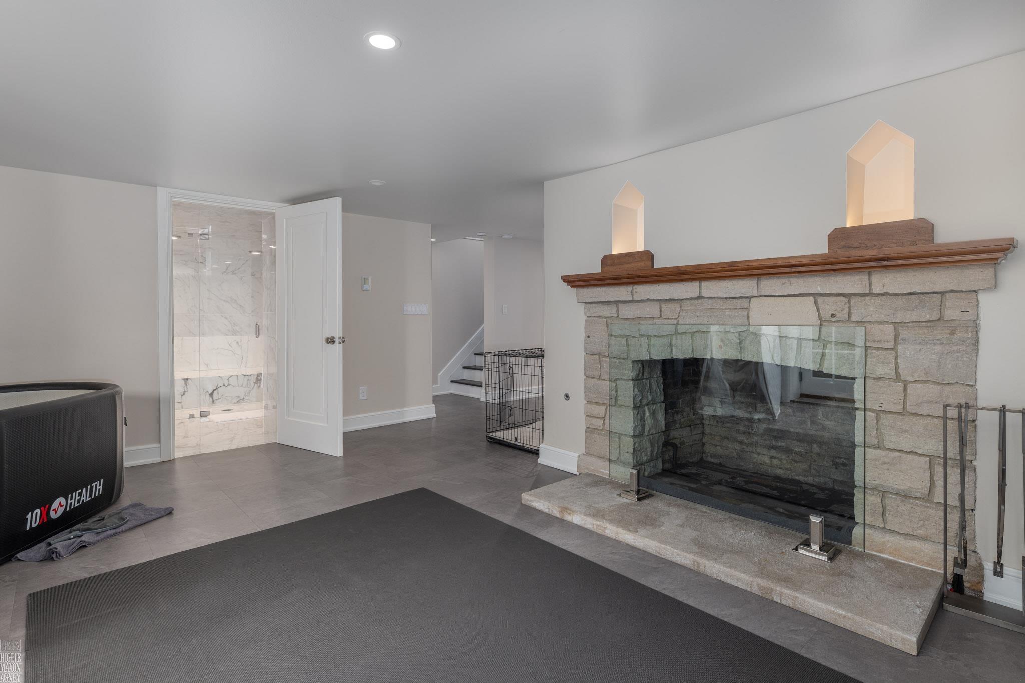 813 Trombley Road Grosse Pointe, MI 48230 - Photo 41 of 77 50146827-171031db-af36-4847-a641-5b1242331b38.JPG