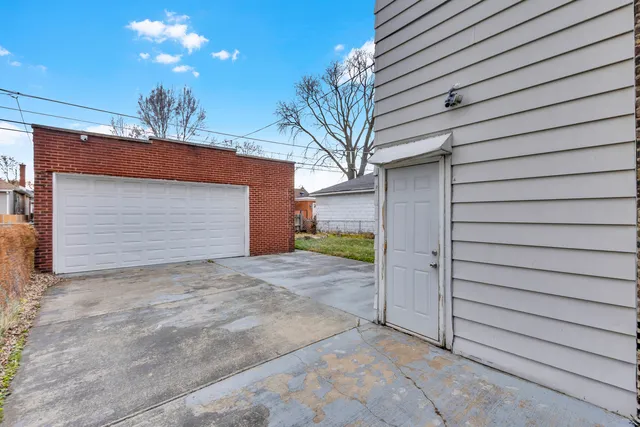 $429,000 | 3636 Oak Park Avenue, Berwyn, IL 60402