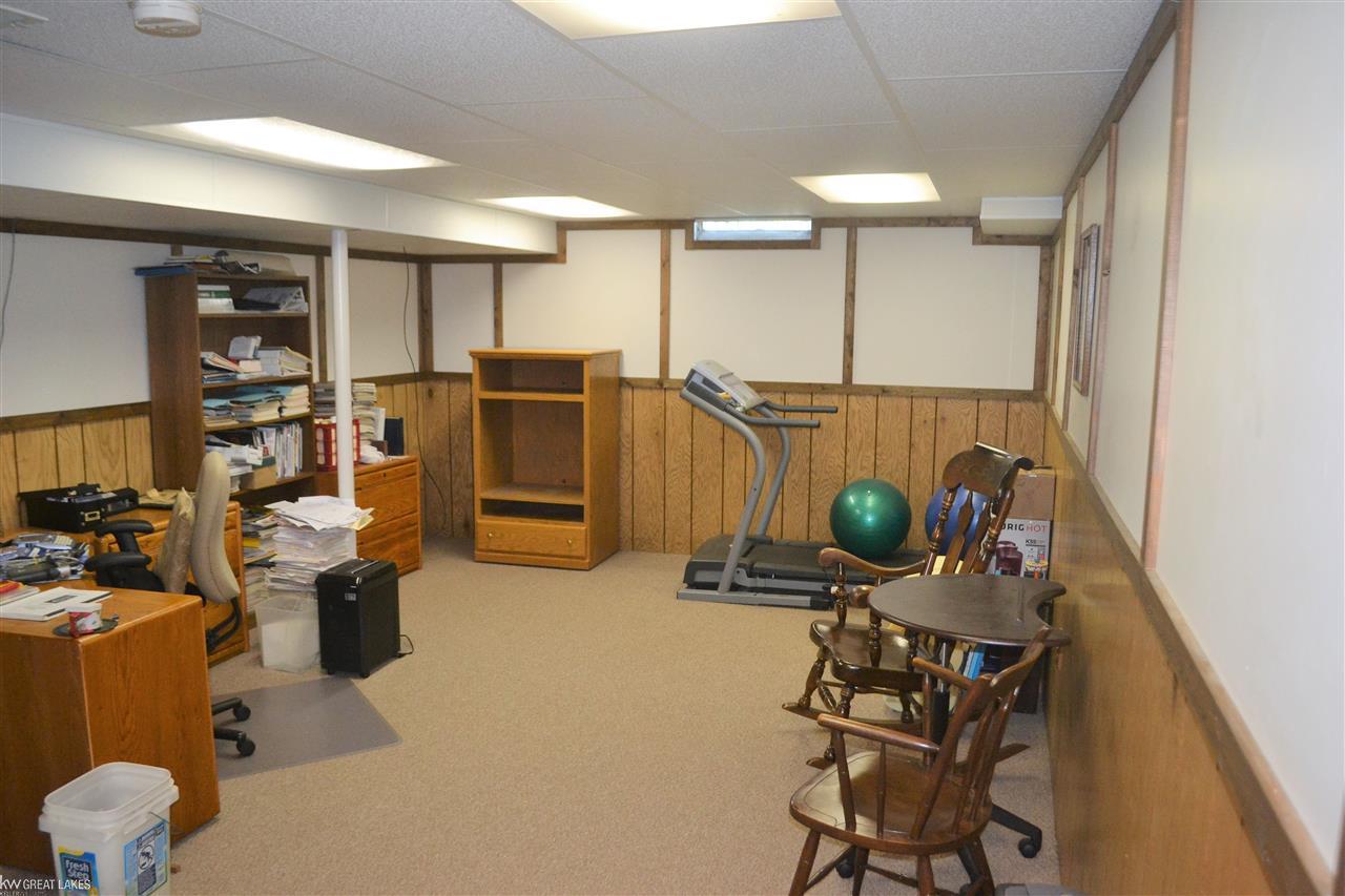 51935 Fairchild Road Chesterfield, MI 48051 - Photo 28 of 43