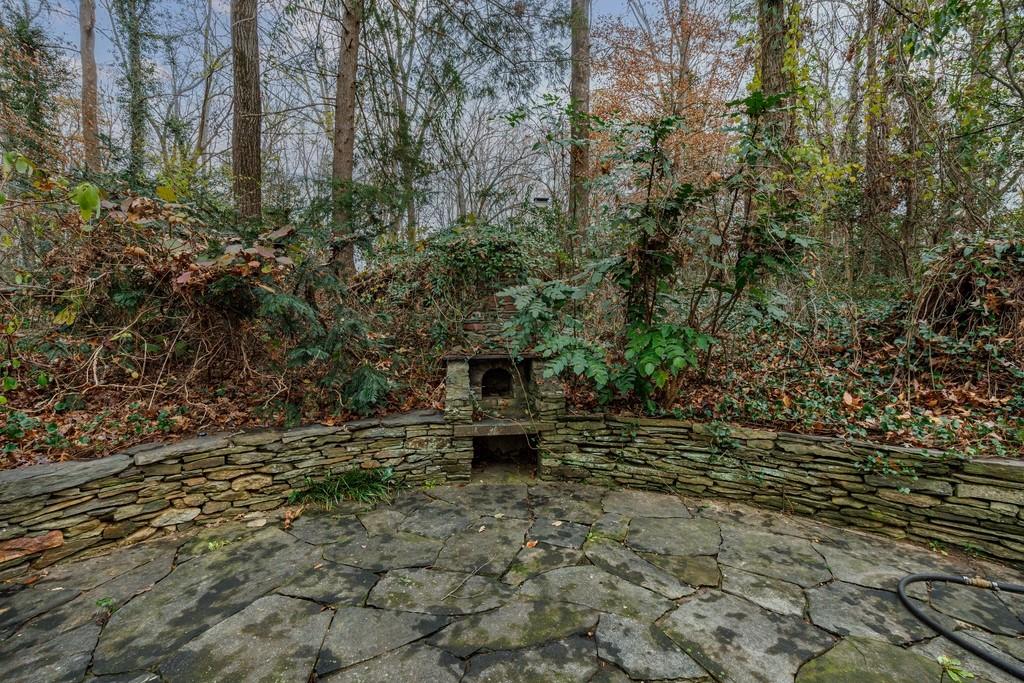 3990 Randall Mill Road Northwest Atlanta, GA 30327 - Photo 12 of 65