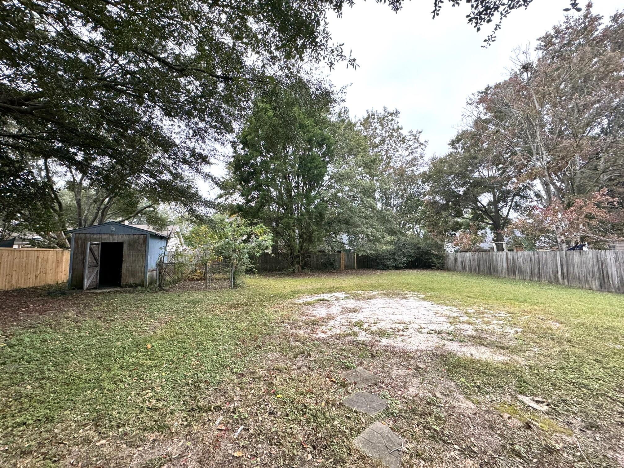 420 Indigo Road Goose Creek, SC 29445 - Photo 5 of 19 back yard