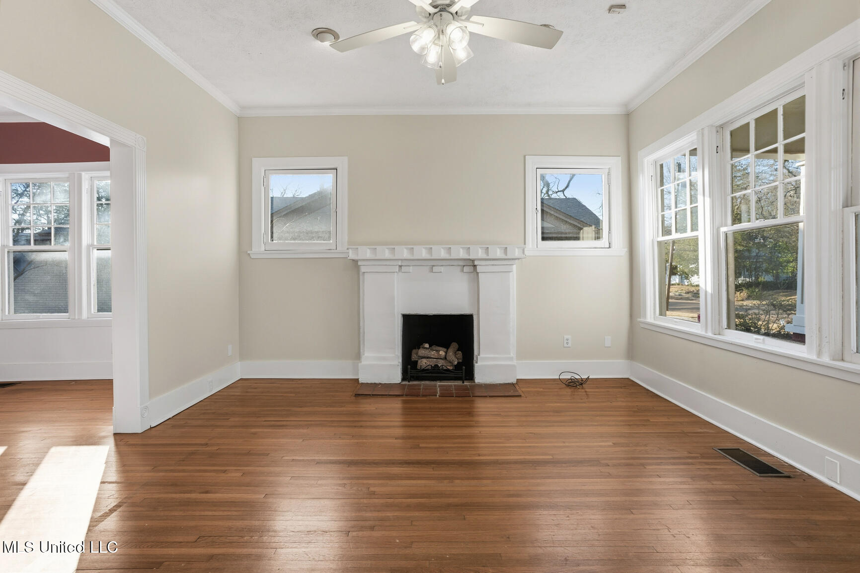 801 Arlington Street Jackson, MS 39202 - Photo 7 of 41 801 Arlington-7