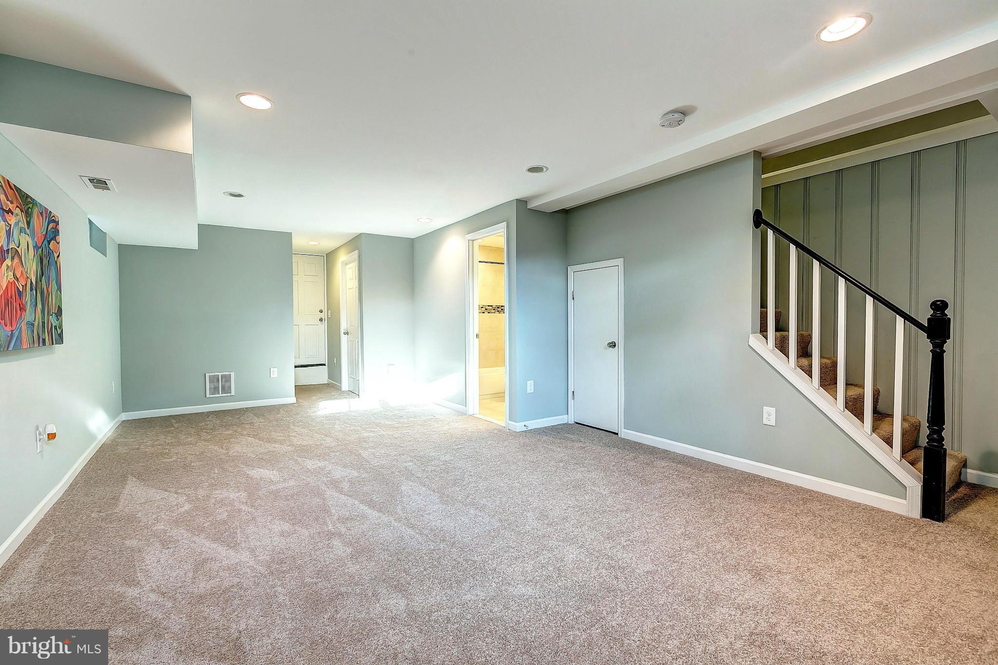968 North Hill Road Baltimore, MD 21218 - Photo 22 of 29 a view of an empty room with a window
