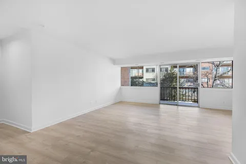 $205,000 | 5851 Quantrell Avenue, Unit 209, Alexandria, VA 22312